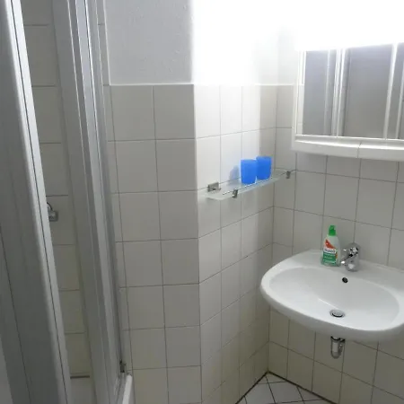 Appartement Ferienwohnung Albatros Mit Ostseeblick Nur Wenige Schritte Vom Strand Entfernet